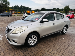NISSAN ALMERA 1.5 AT